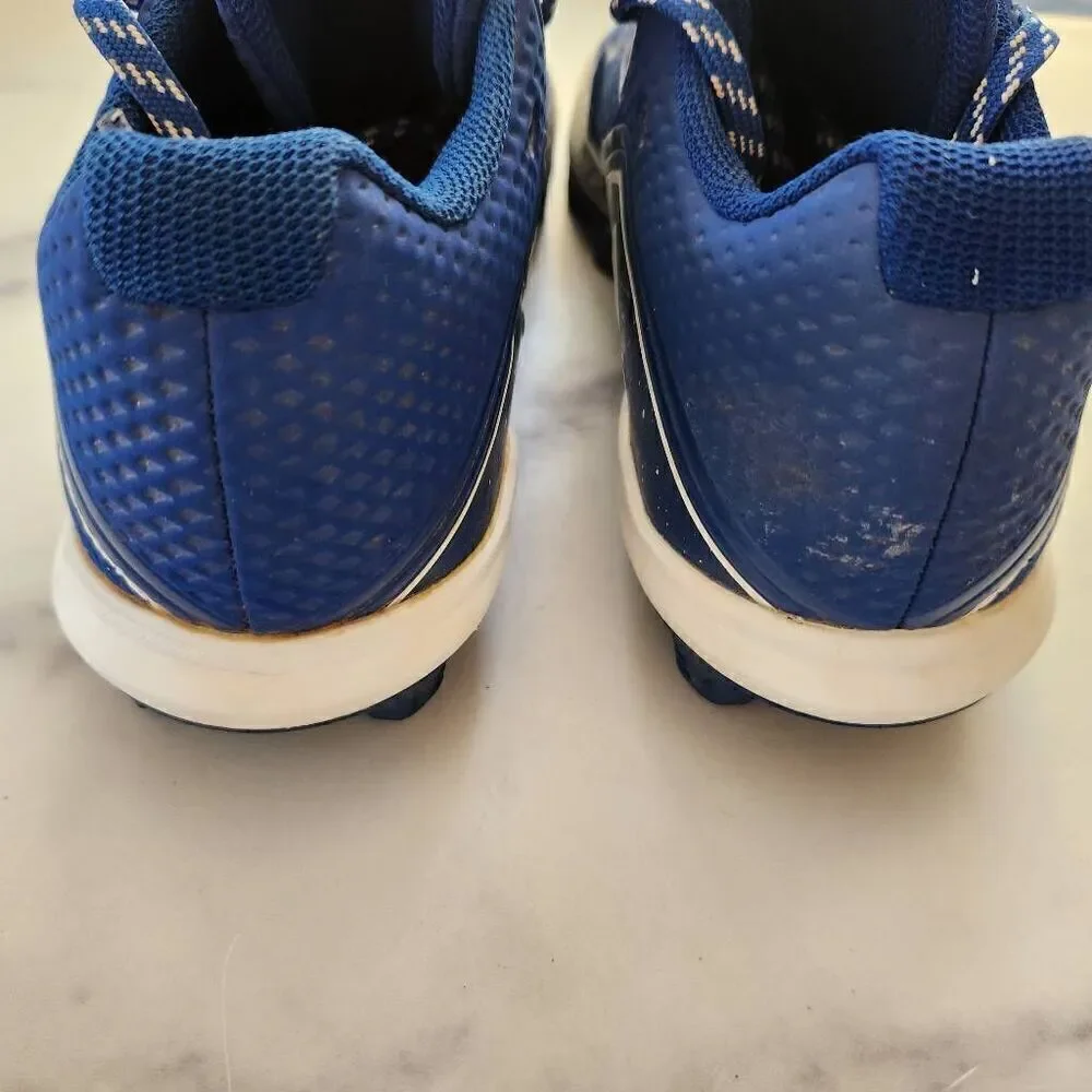 Adidas kids soccer shoes size 5 blue white speckle athletic sport